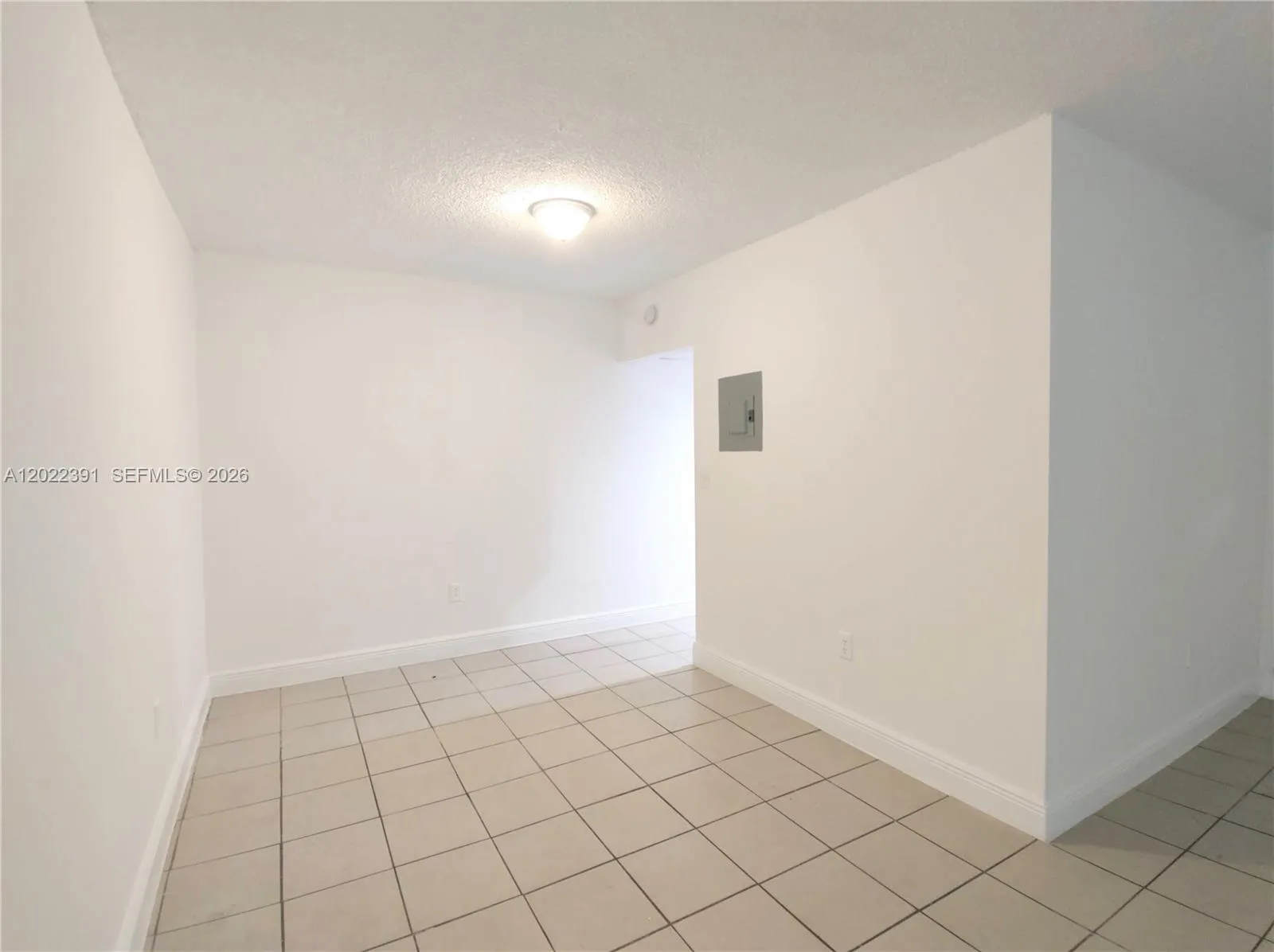 1265 W 24th St # 108, Hialeah FL 33010