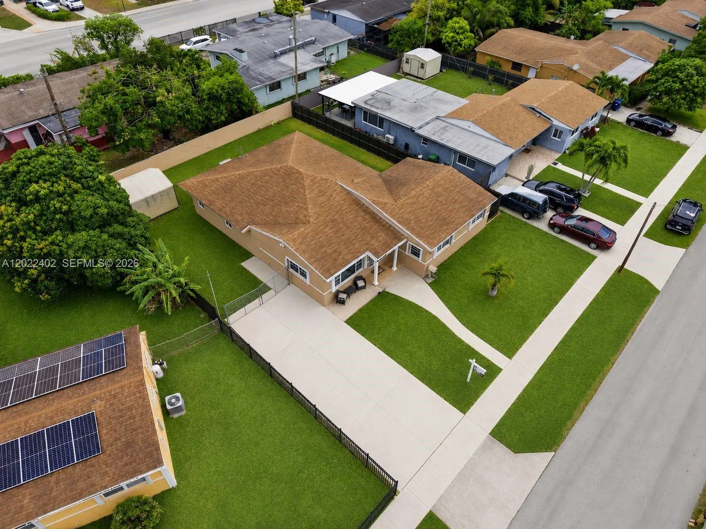 1081 NW 198th St, Miami Gardens FL 33169