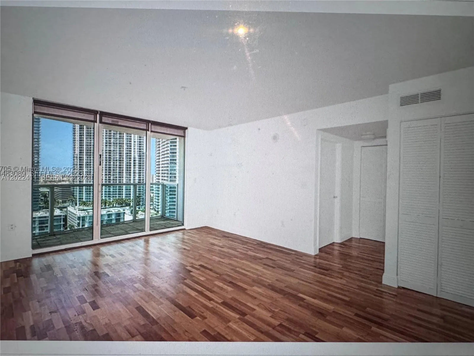31 SE 5th St # 2507, Miami FL 33131