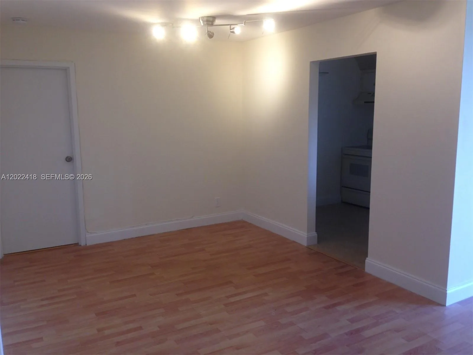 16909 N Bay Rd # 520, Sunny Isles Beach FL 33160