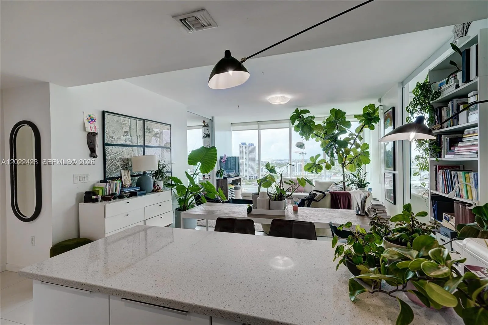 1040 Biscayne Blvd # 1606, Miami FL 33132
