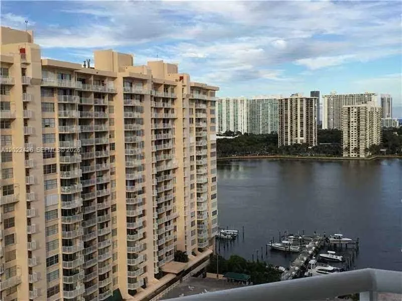 18011 Biscayne Blvd # 1503, Aventura FL 33160