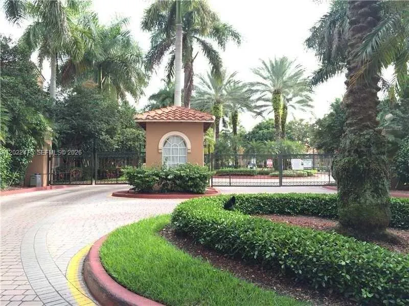 4840 N State Road 7 # 6101, Coconut Creek FL 33073