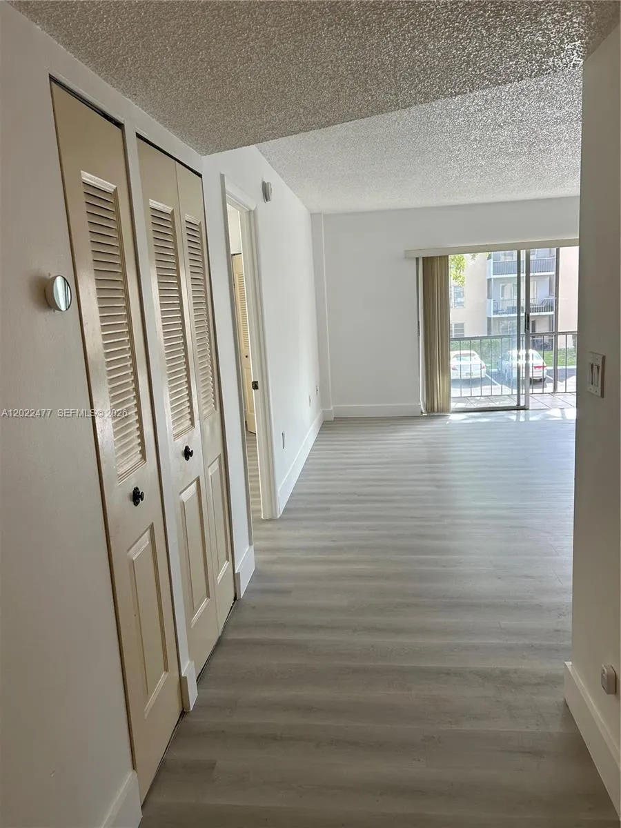 4154 Inverrary Dr # 205, Lauderhill FL 33319