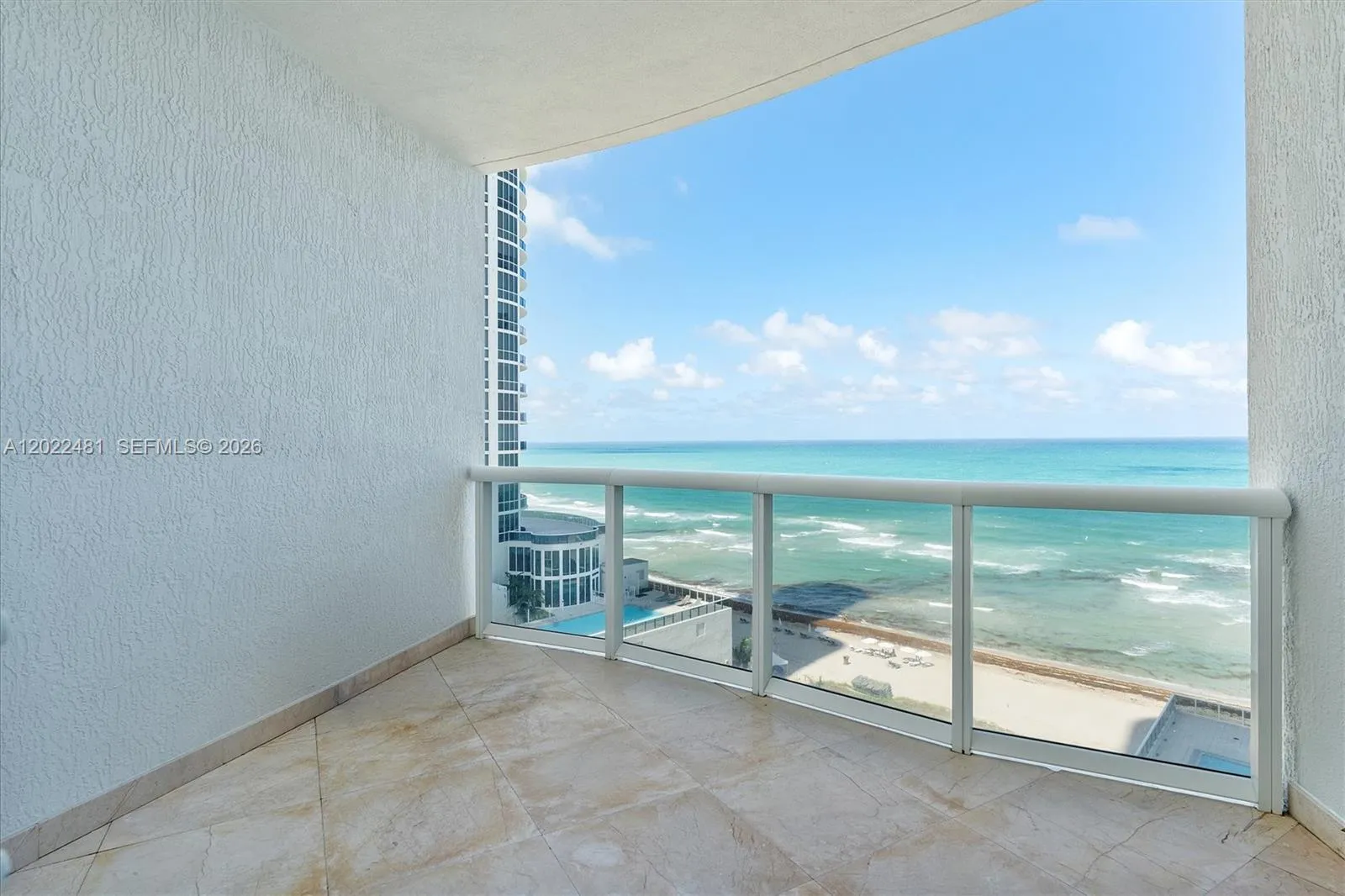 15901 Collins Ave # 904, Sunny Isles Beach FL 33160