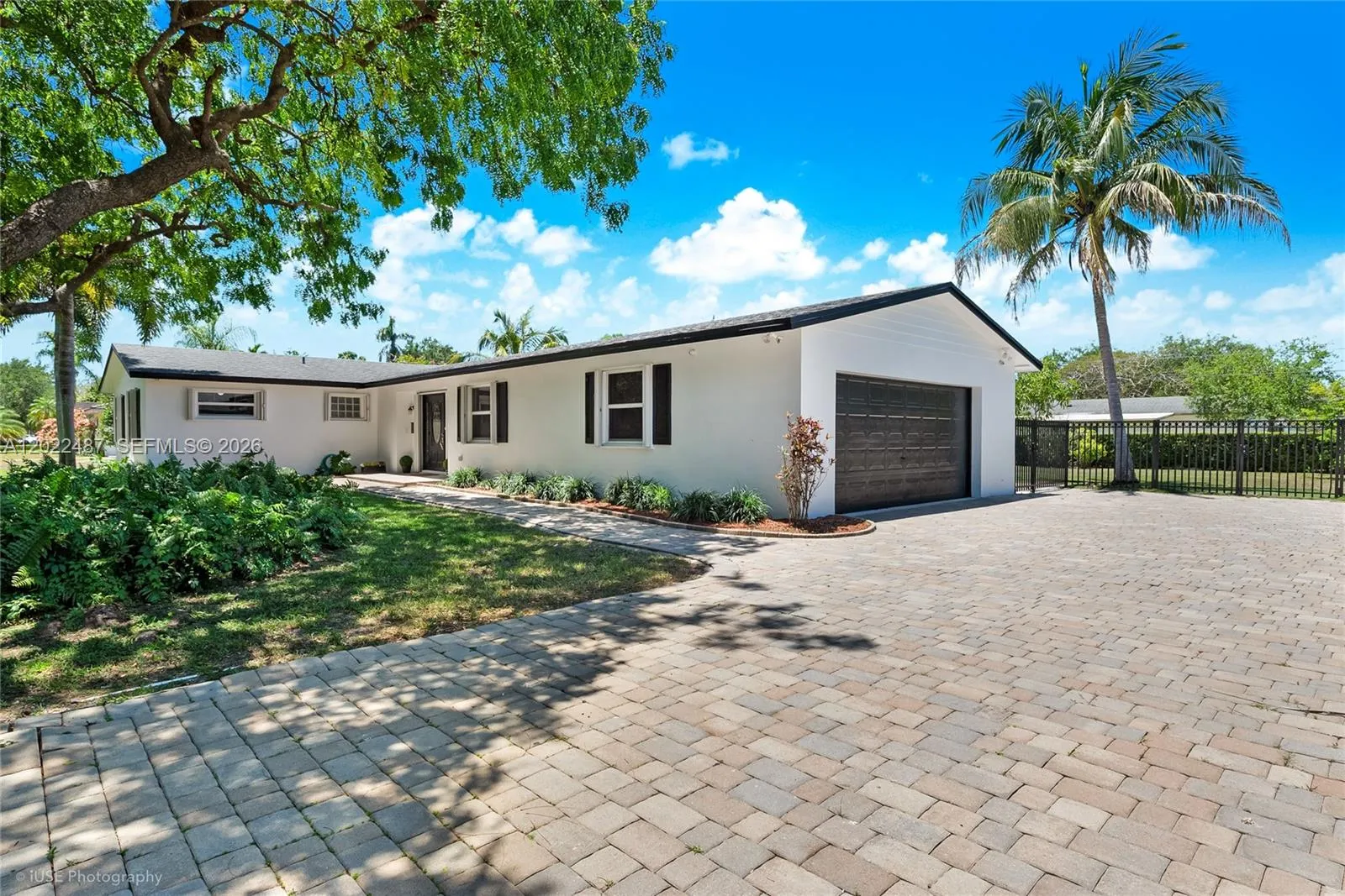 15700 SW 87th Ave, Palmetto Bay FL 33157