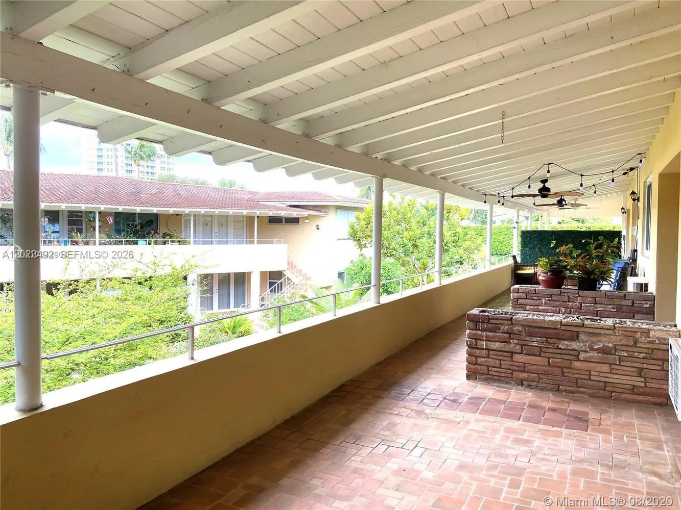 30 Park Dr # 16, Bal Harbour FL 33154