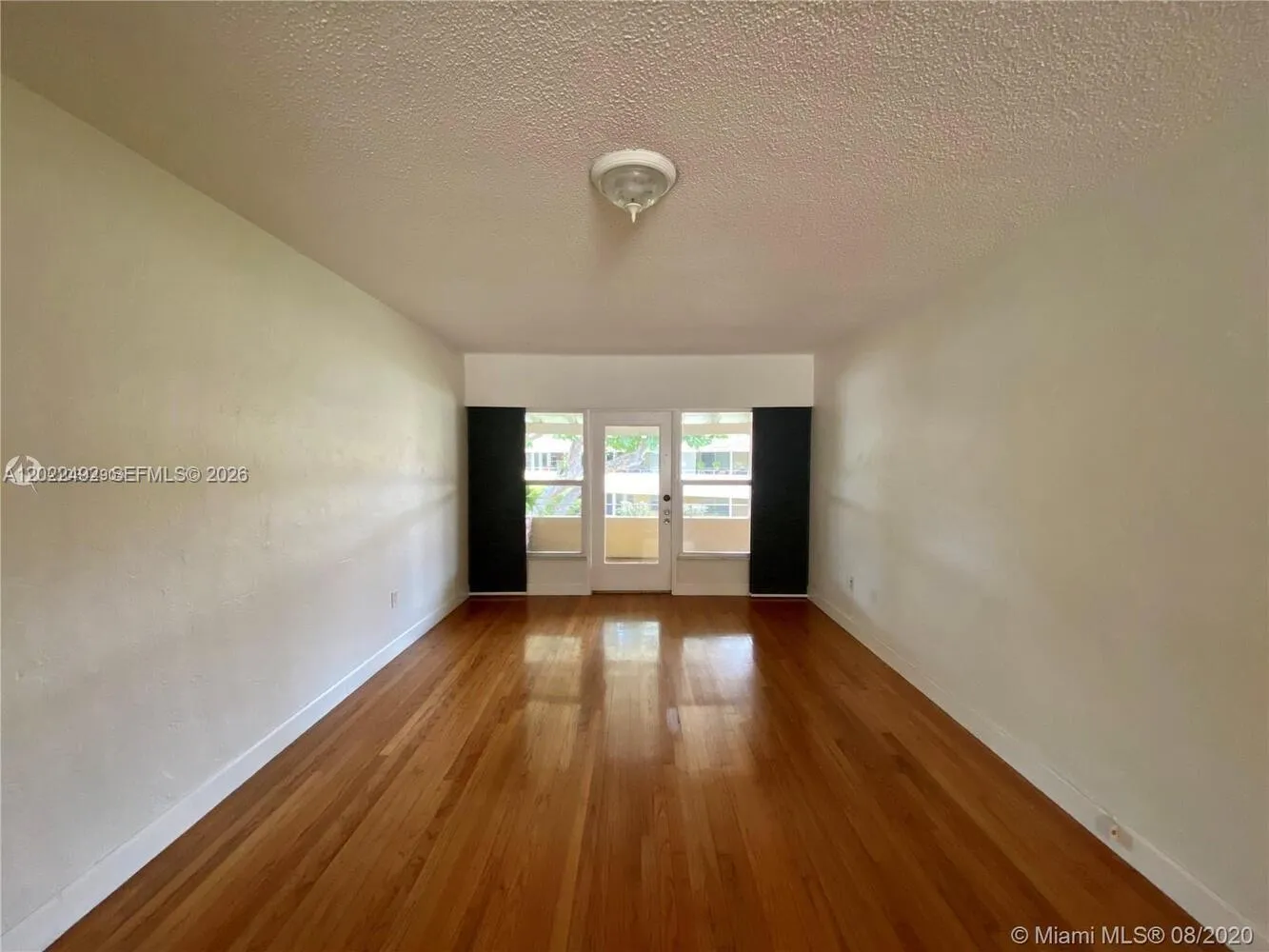 30 Park Dr # 16, Bal Harbour FL 33154