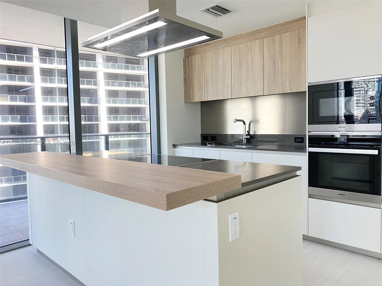 1000 Brickell Plz # 2715, Miami FL 33131