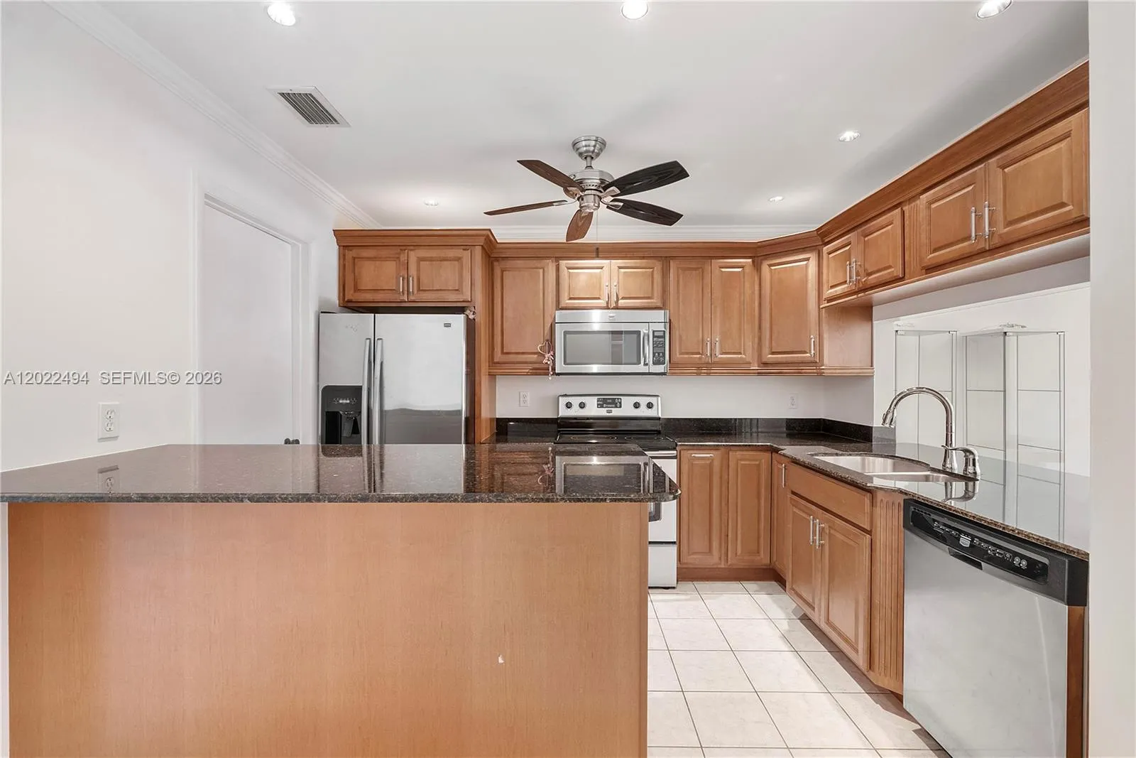 3840 Farragut St, Hollywood FL 33021