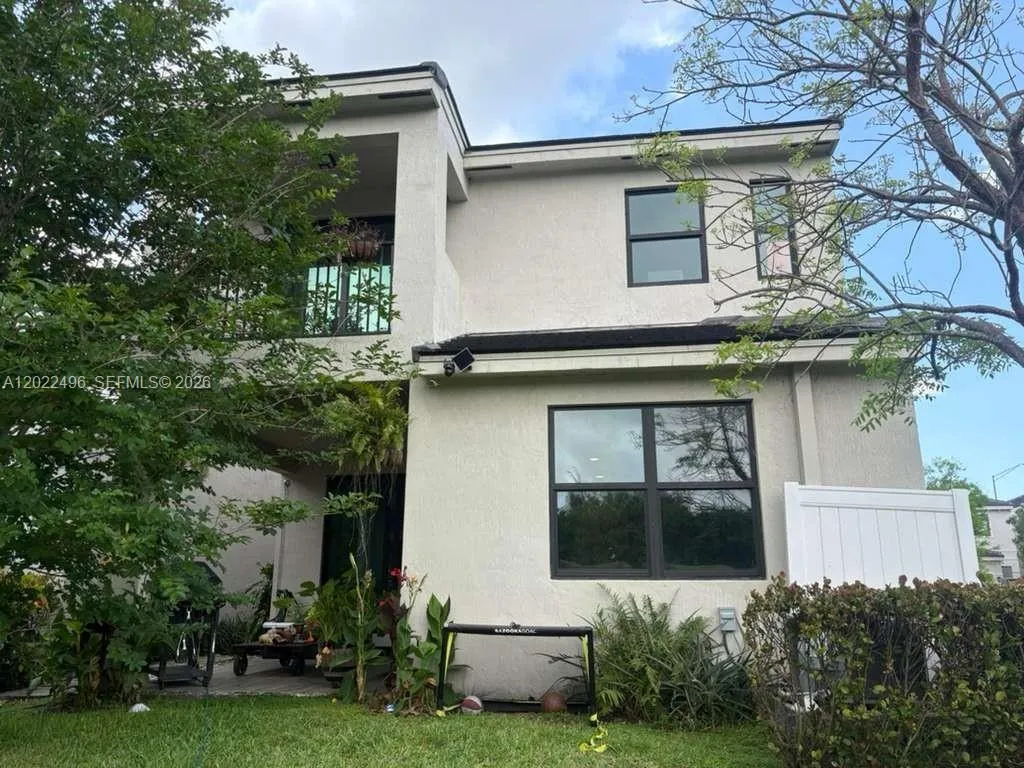 115 NW 36th Ave # 115, Pompano Beach FL 33069
