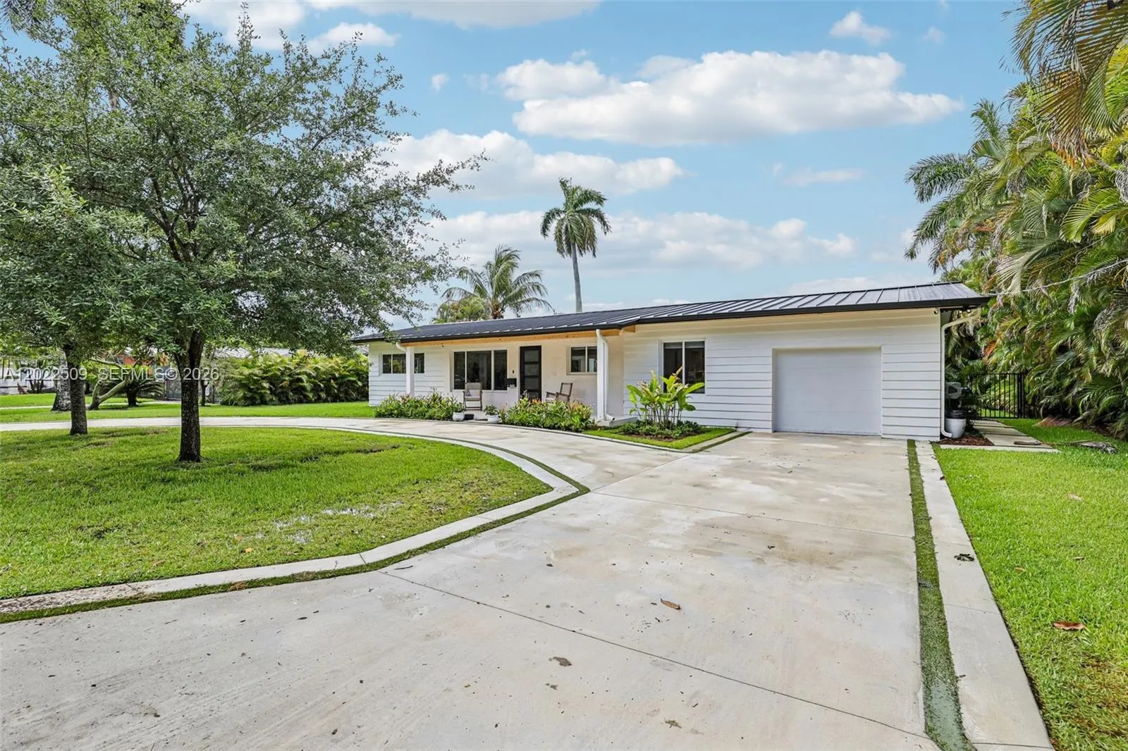 5620 SW 63rd Ct, South Miami FL 33143