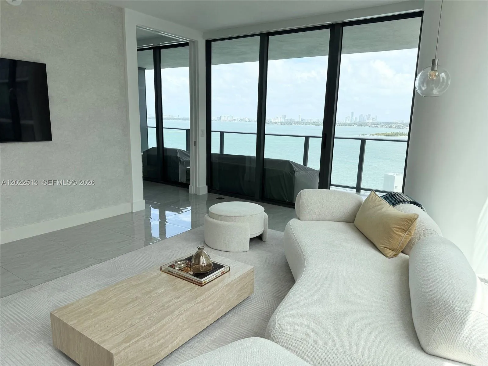 650 NE 32nd St # 1901, Miami FL 33137