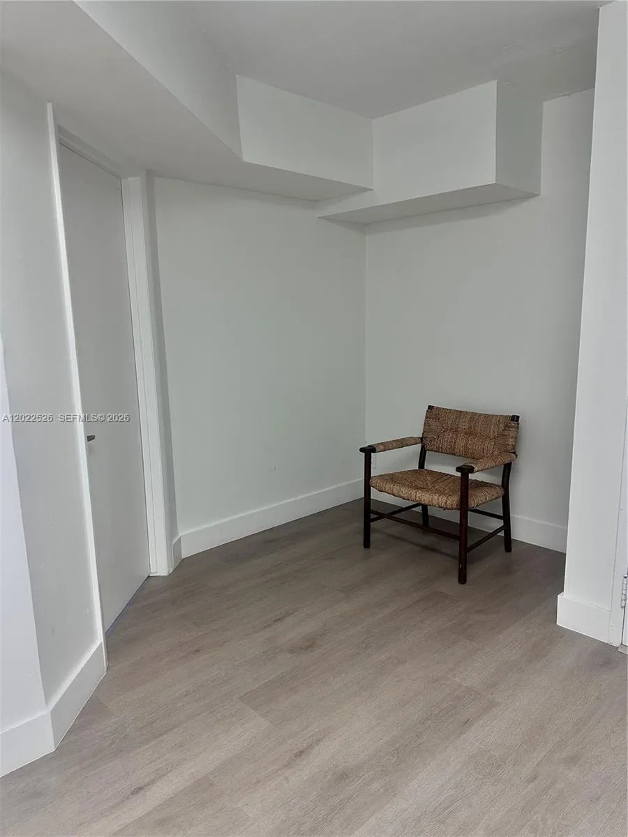 150 SE 12th St # 1, Fort Lauderdale FL 33316