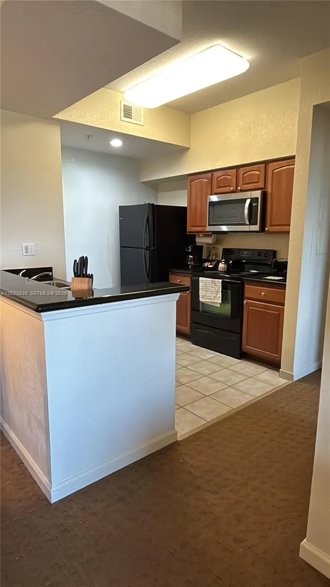 8101 RESORT VILLAGE # 31411, Orlando FL 32821