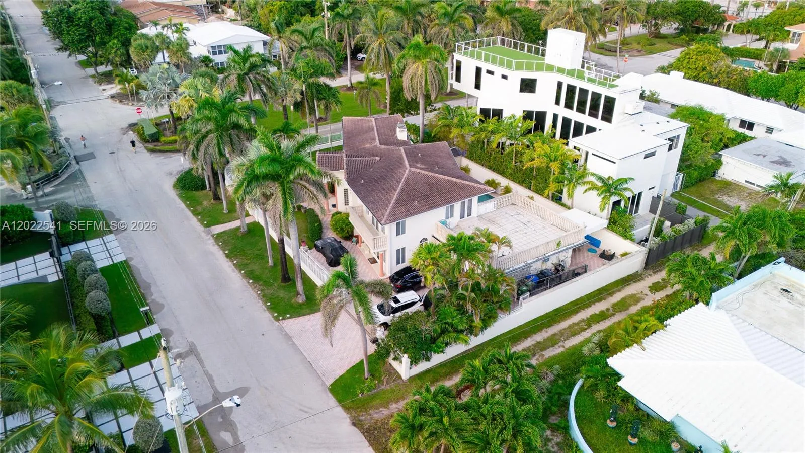 2701 N Atlantic Blvd, Fort Lauderdale FL 33308