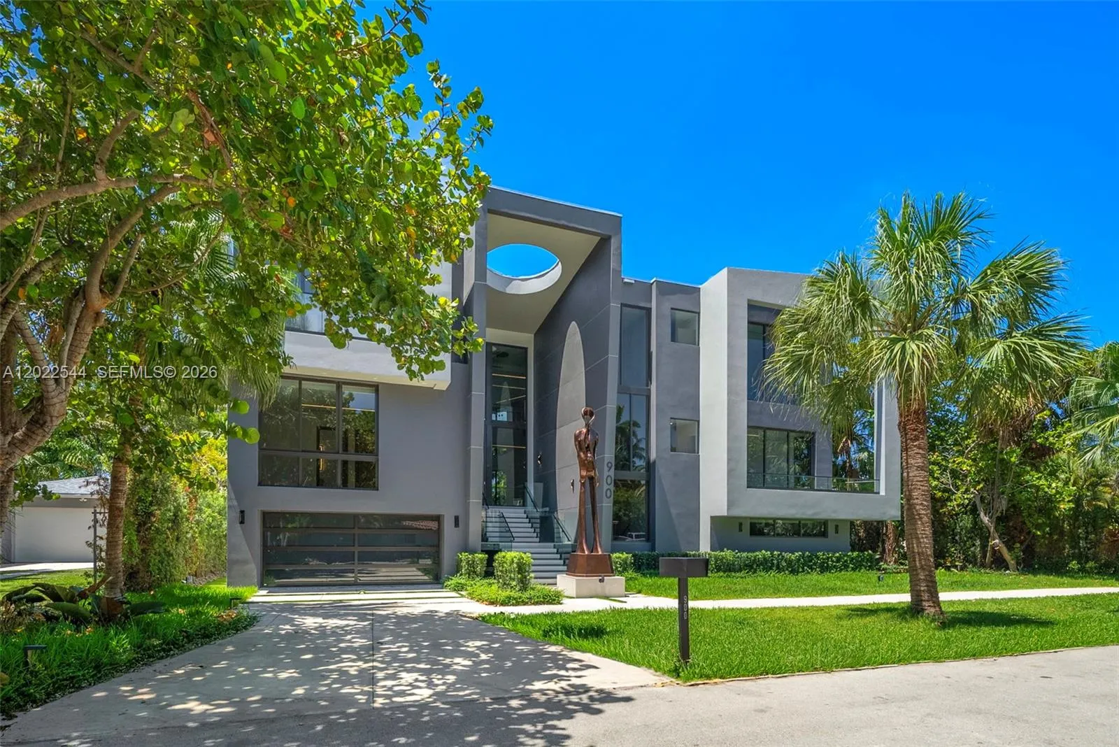 900 NE 75th St, Miami FL 33138