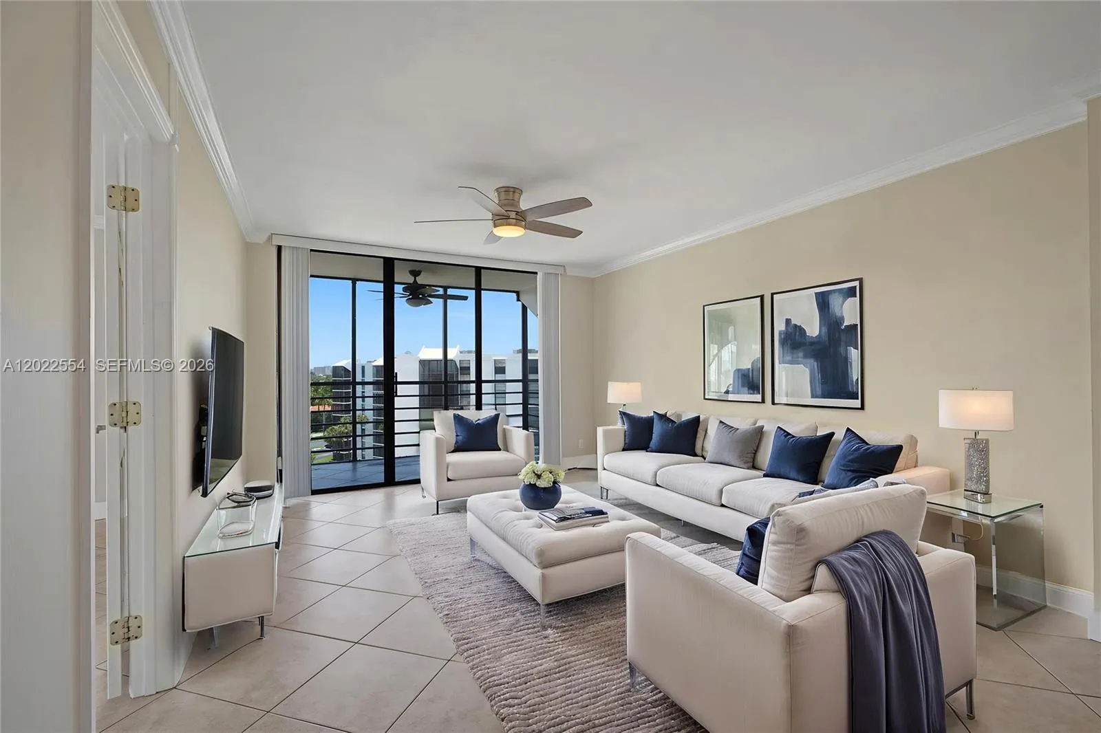 20400 W Country Club Dr # 812, Aventura FL 33180