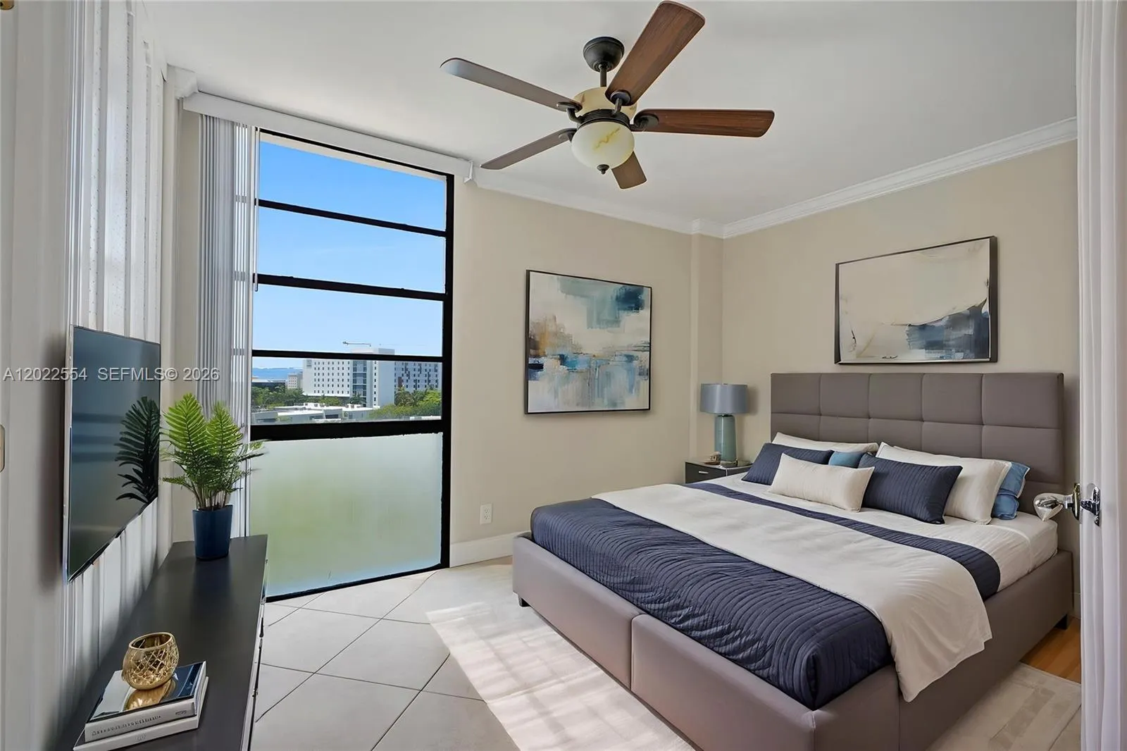 20400 W Country Club Dr # 812, Aventura FL 33180