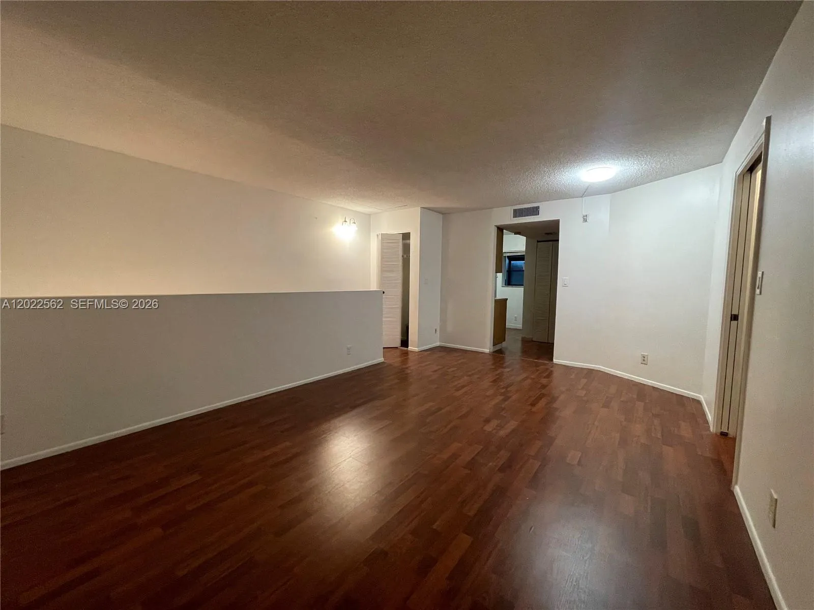 303 Gardens Dr # 206, Pompano Beach FL 33069