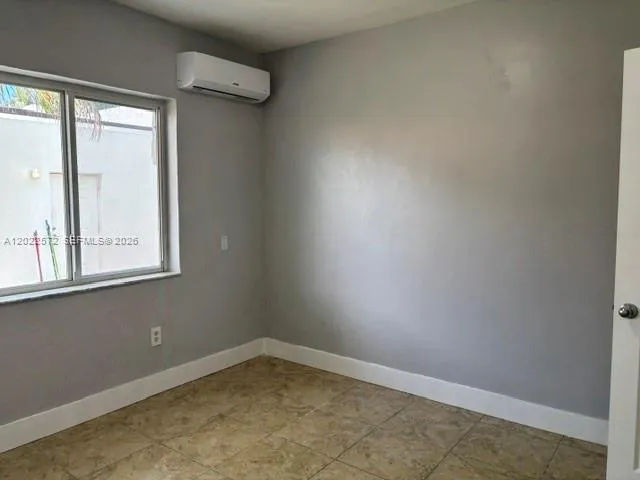 2059 SW 7th St # 0, Miami FL 33135