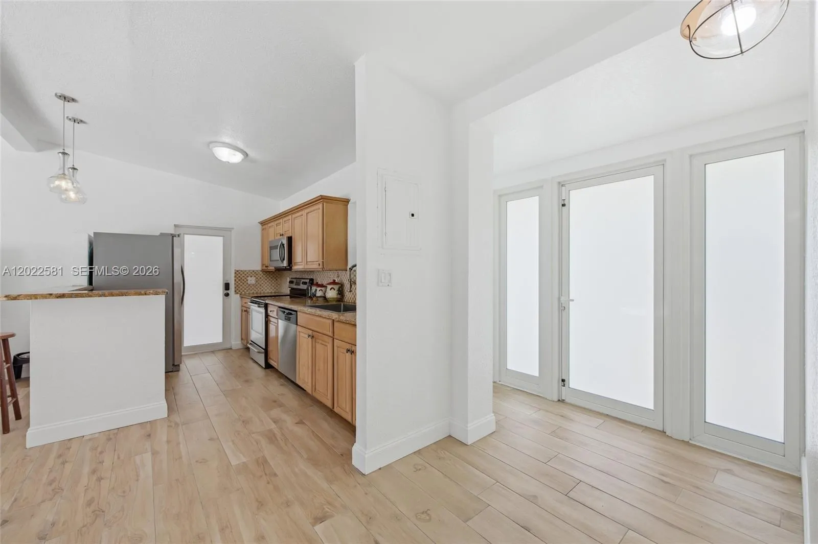 1141 SW 45th Ter, Plantation FL 33317