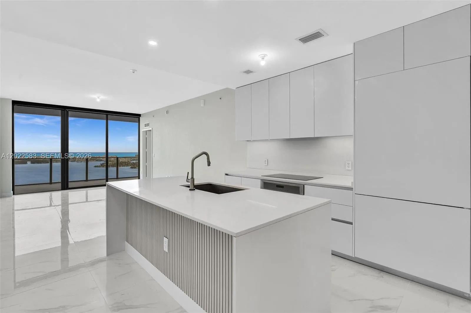 700 NE 24th st # 5404, Miami FL 33137