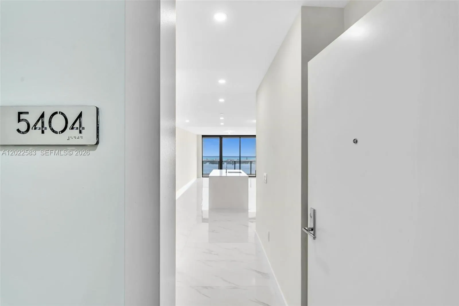 700 NE 24th st # 5404, Miami FL 33137