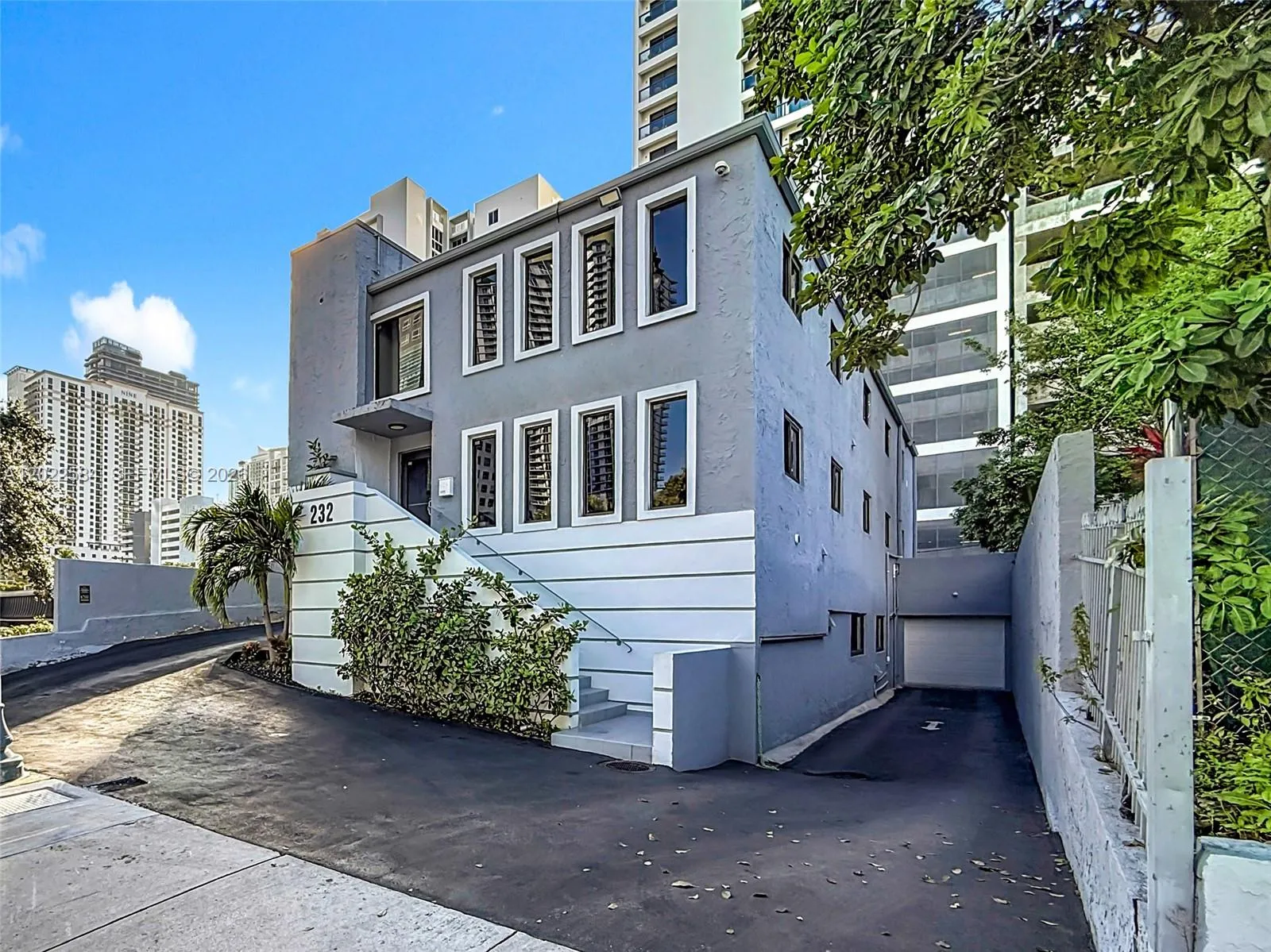 for sale at 232 SW 8th St, Miami FL 33130