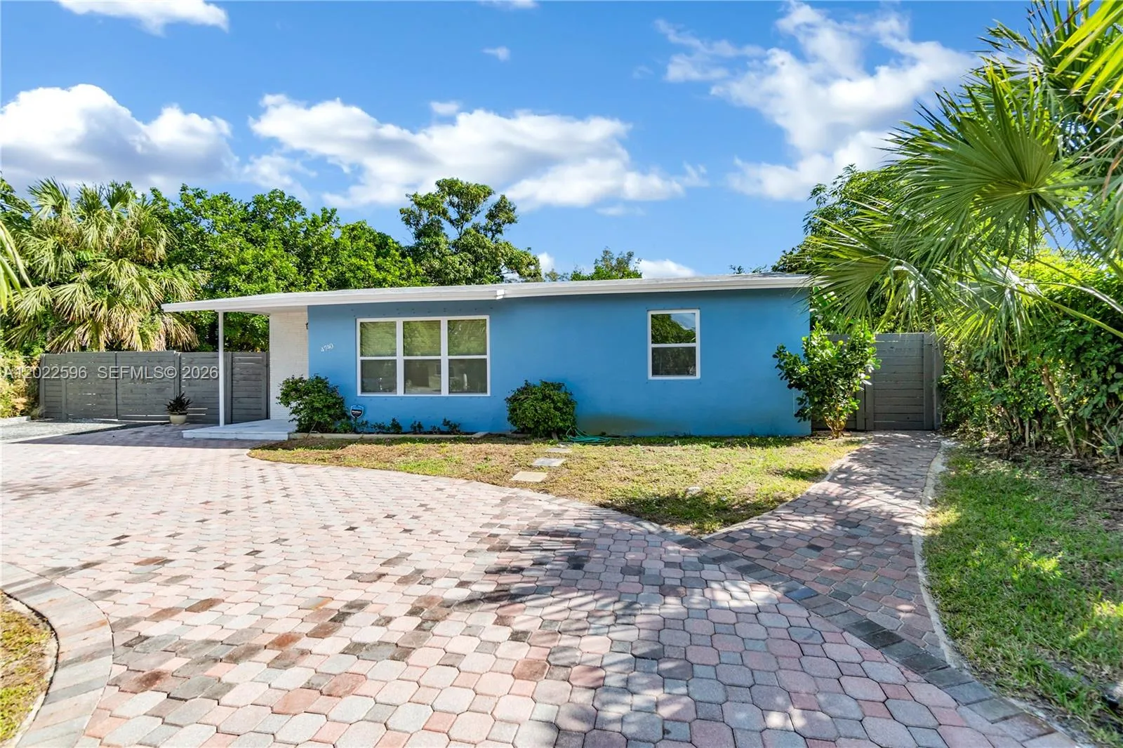 4740 NE 2nd Ter, Deerfield Beach FL 33064