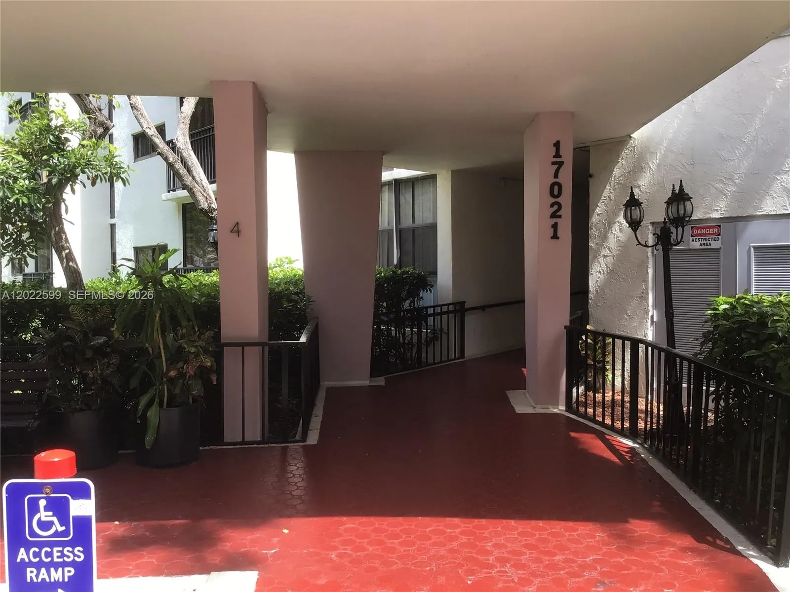 17021 N Bay Rd # 625, Sunny Isles Beach FL 33160