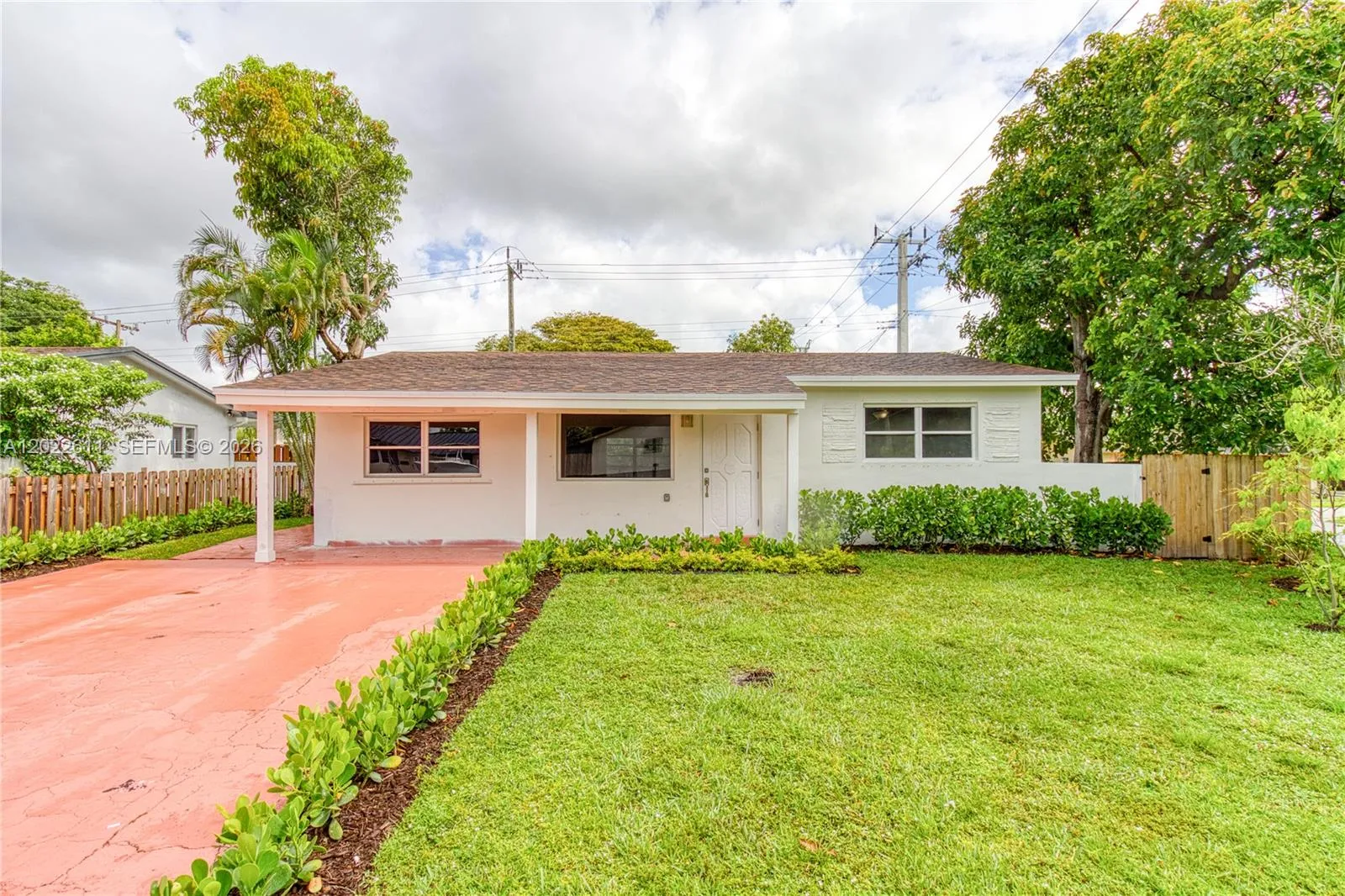 3 bedroom 2 bath for sale at 7401 Raleigh St, Hollywood FL 33024