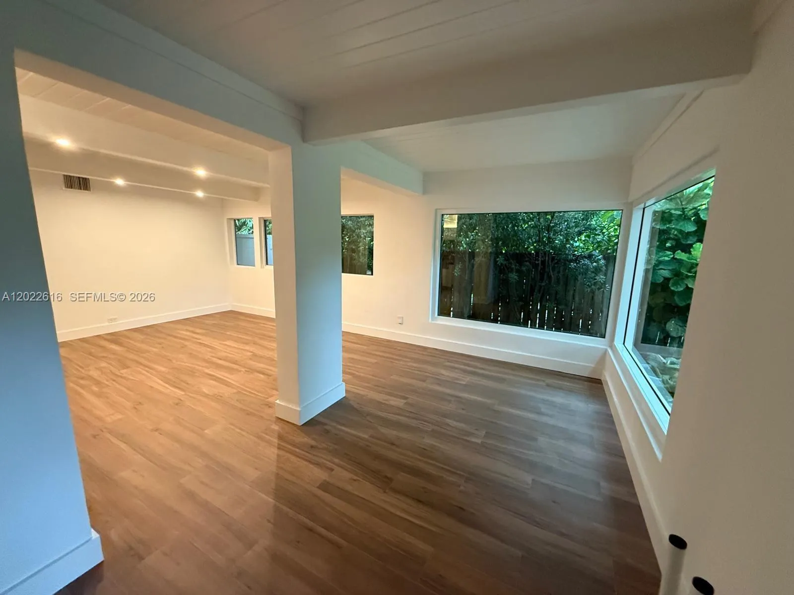 6851 SW 77th Ter, South Miami FL 33143