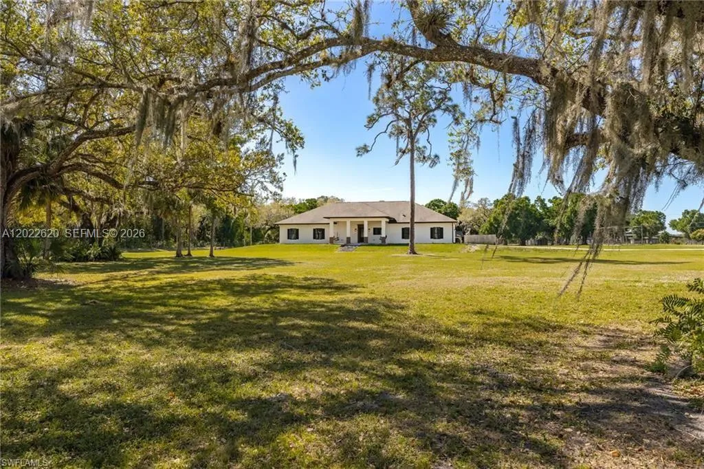 5535 COUNTY ROAD 78, La Belle FL 33935