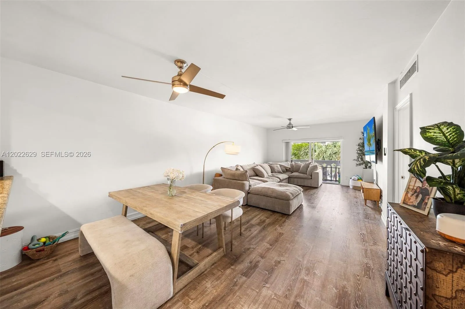 100 Edgewater Dr # 329, Coral Gables FL 33133