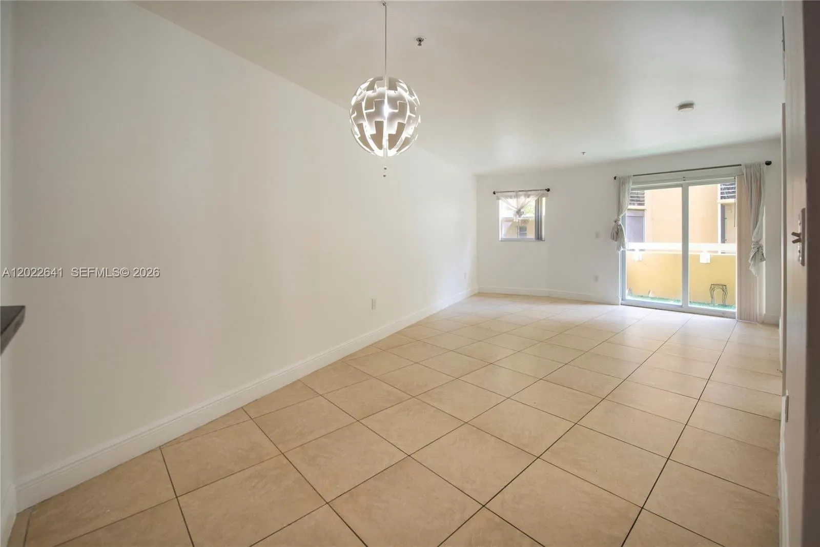 4147 Stirling Rd # 105, Dania Beach FL 33314