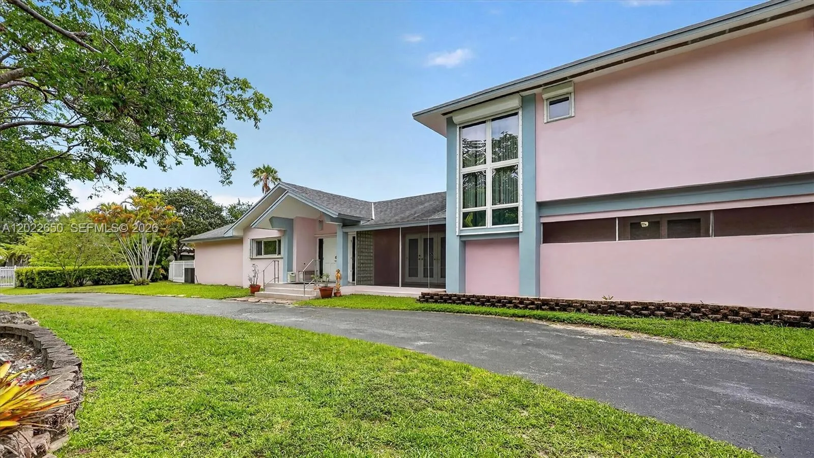 11651 SW 64th Ave, Pinecrest FL 33156
