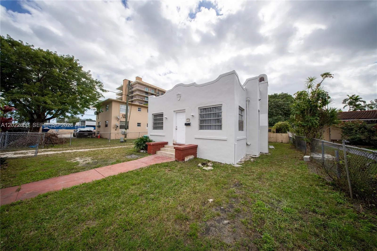 2744 SW 16th Ter, Miami FL 33145