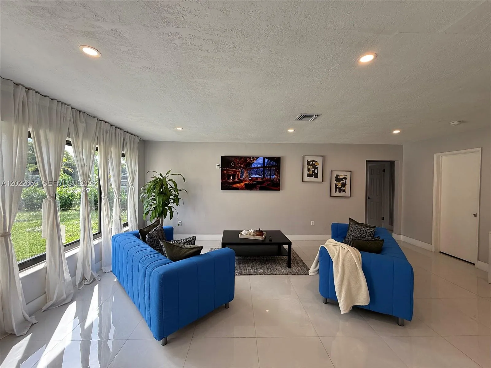 1825 SW 43rd Ave, Fort Lauderdale FL 33317