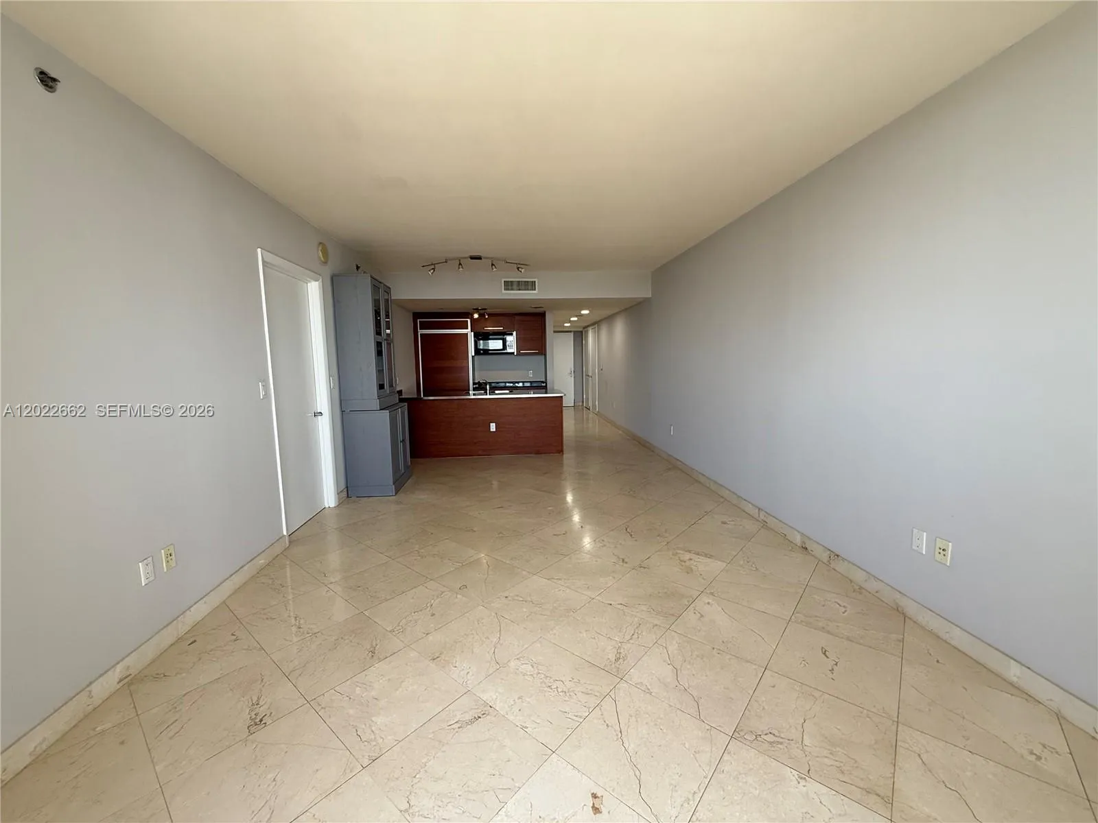 1850 S OCEAN DR # 4009, Hallandale Beach FL 33009