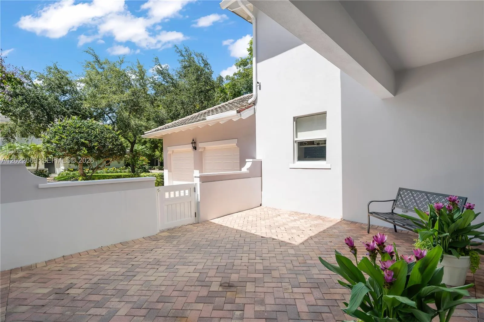 5700 SW 86th St, South Miami FL 33143