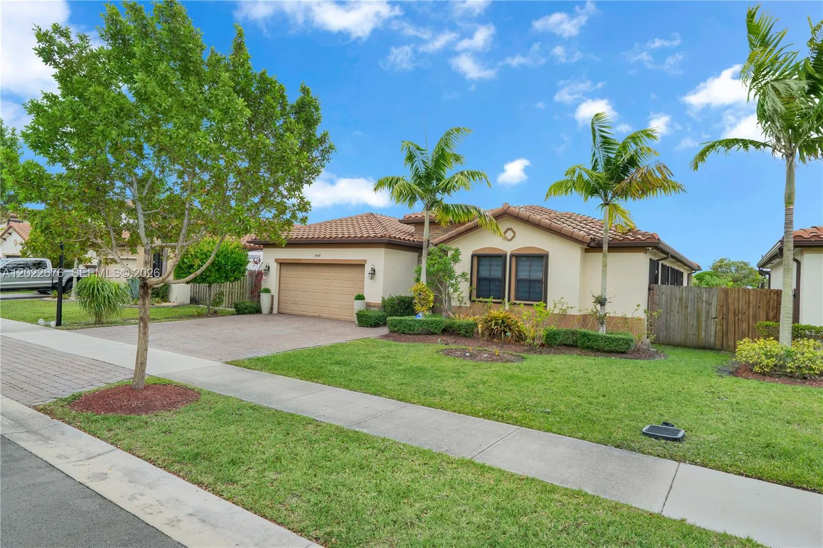 2484 SE 1st St, Homestead FL 33033