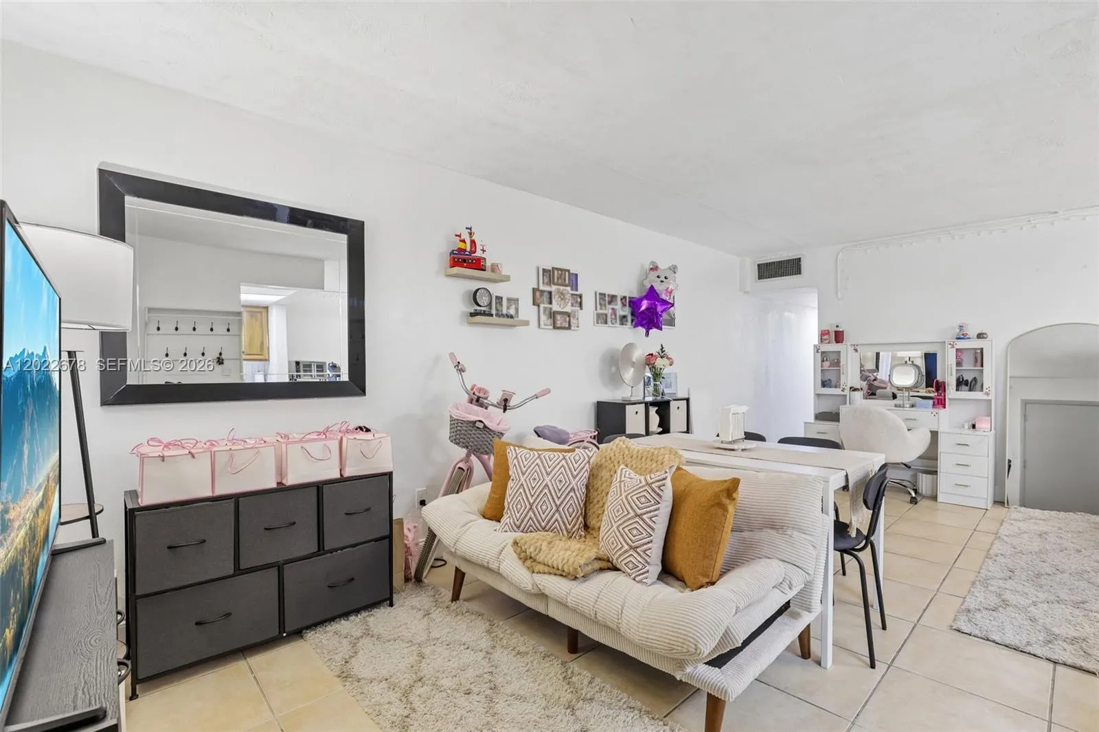 1851 NE 168th St # B6, North Miami Beach FL 33162