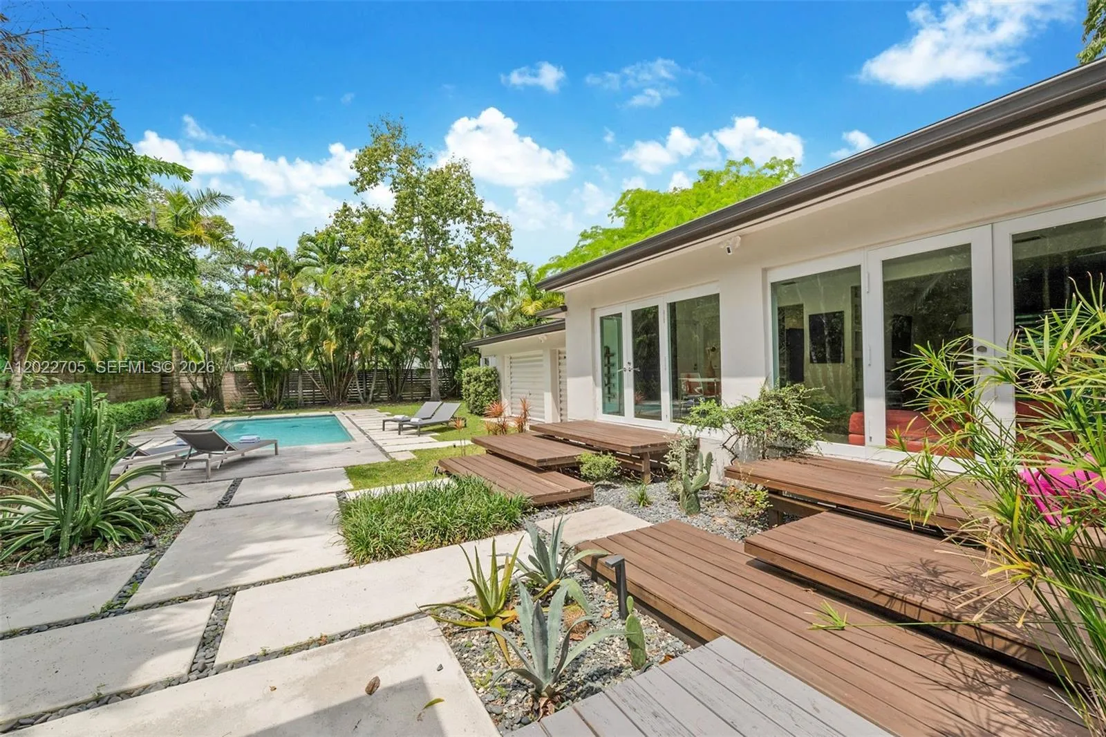 5800 SW 50th Ter # 5800, Miami FL 33155