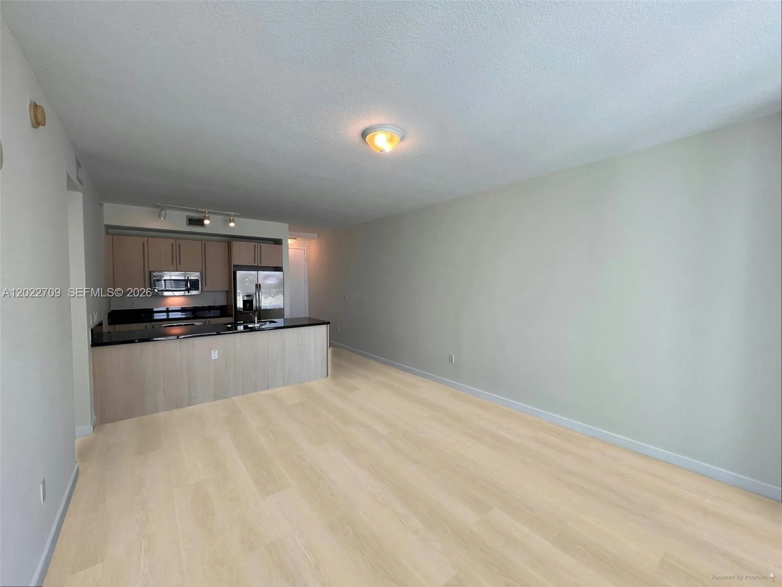 1111 SW 1st Ave # 2118, Miami FL 33130