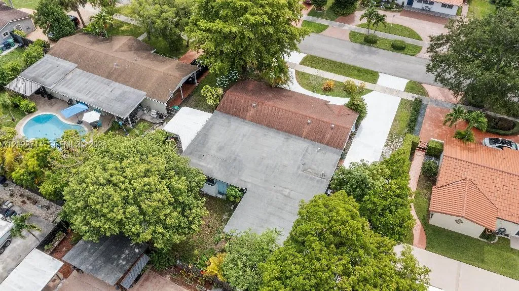 7311 SW 139th Ave, Miami FL 33183