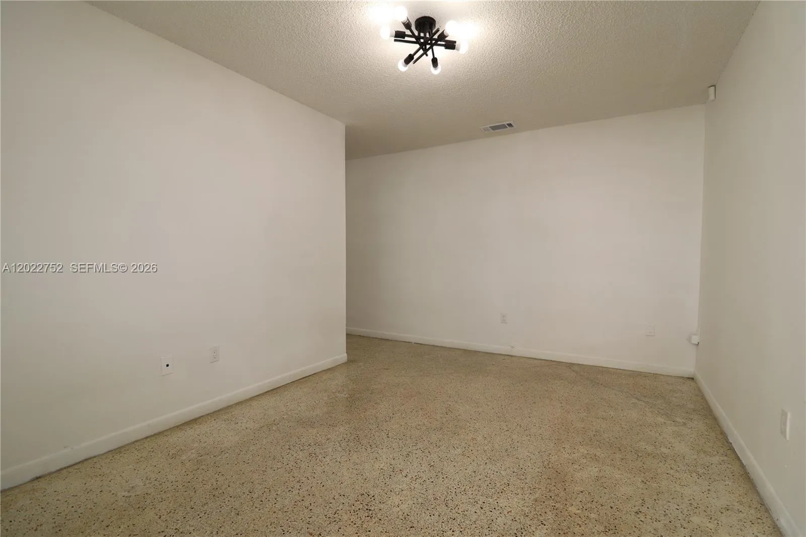 951 SW 7th St # 5, Miami FL 33130