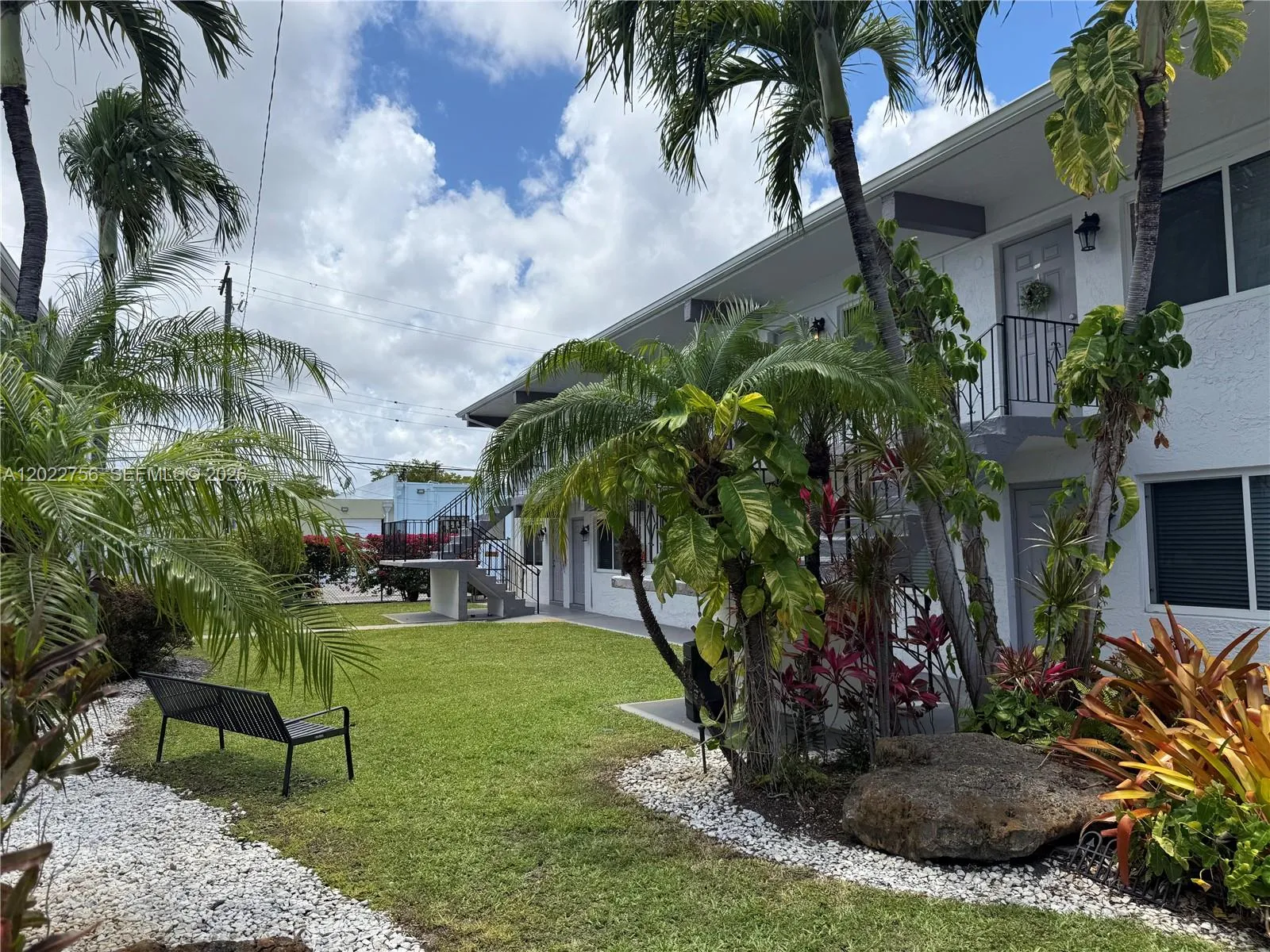 715 NE 2nd Ave # 101, Fort Lauderdale FL 33304
