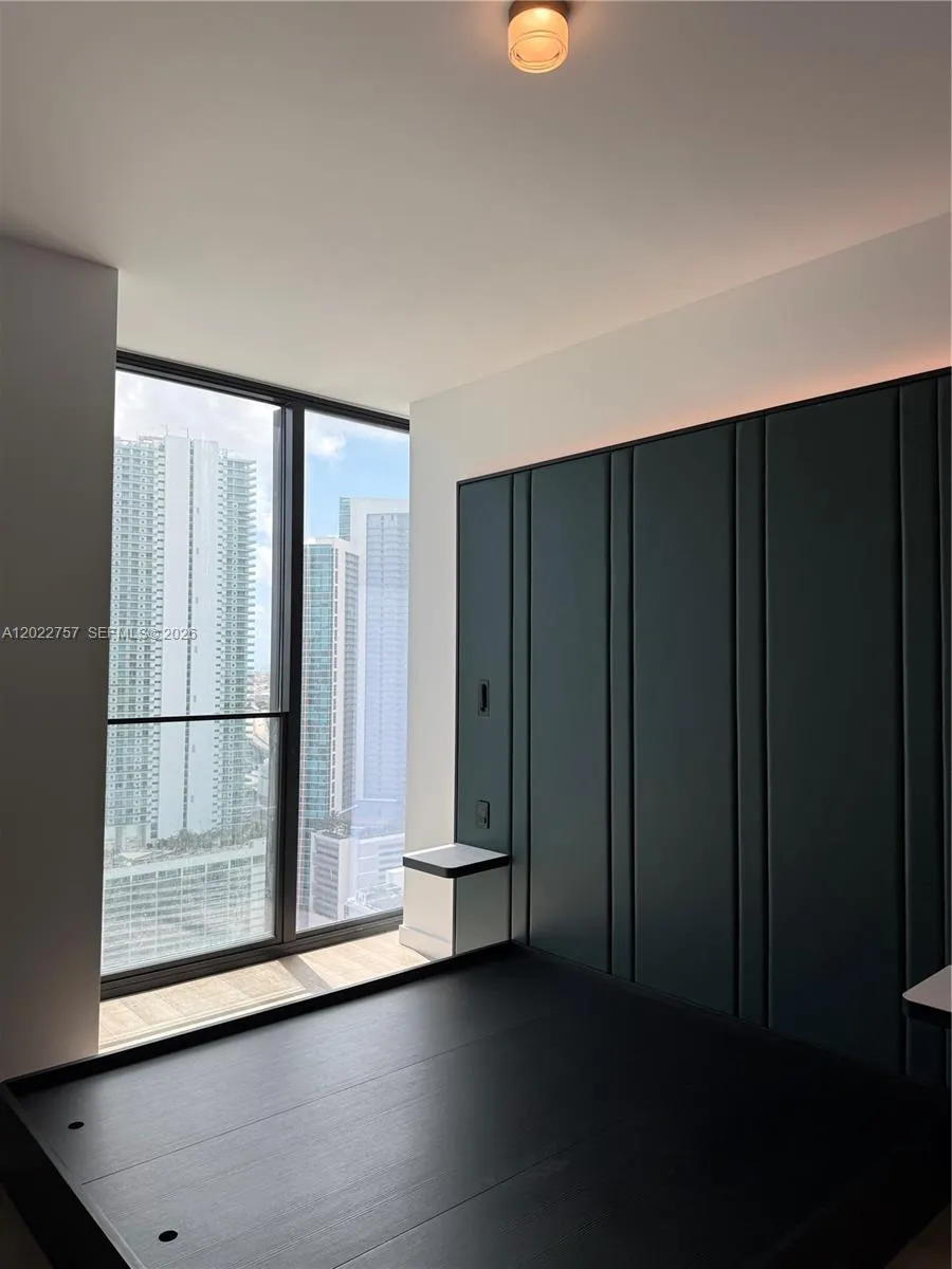 20 NE 11th ST # 3506, Miami FL 331