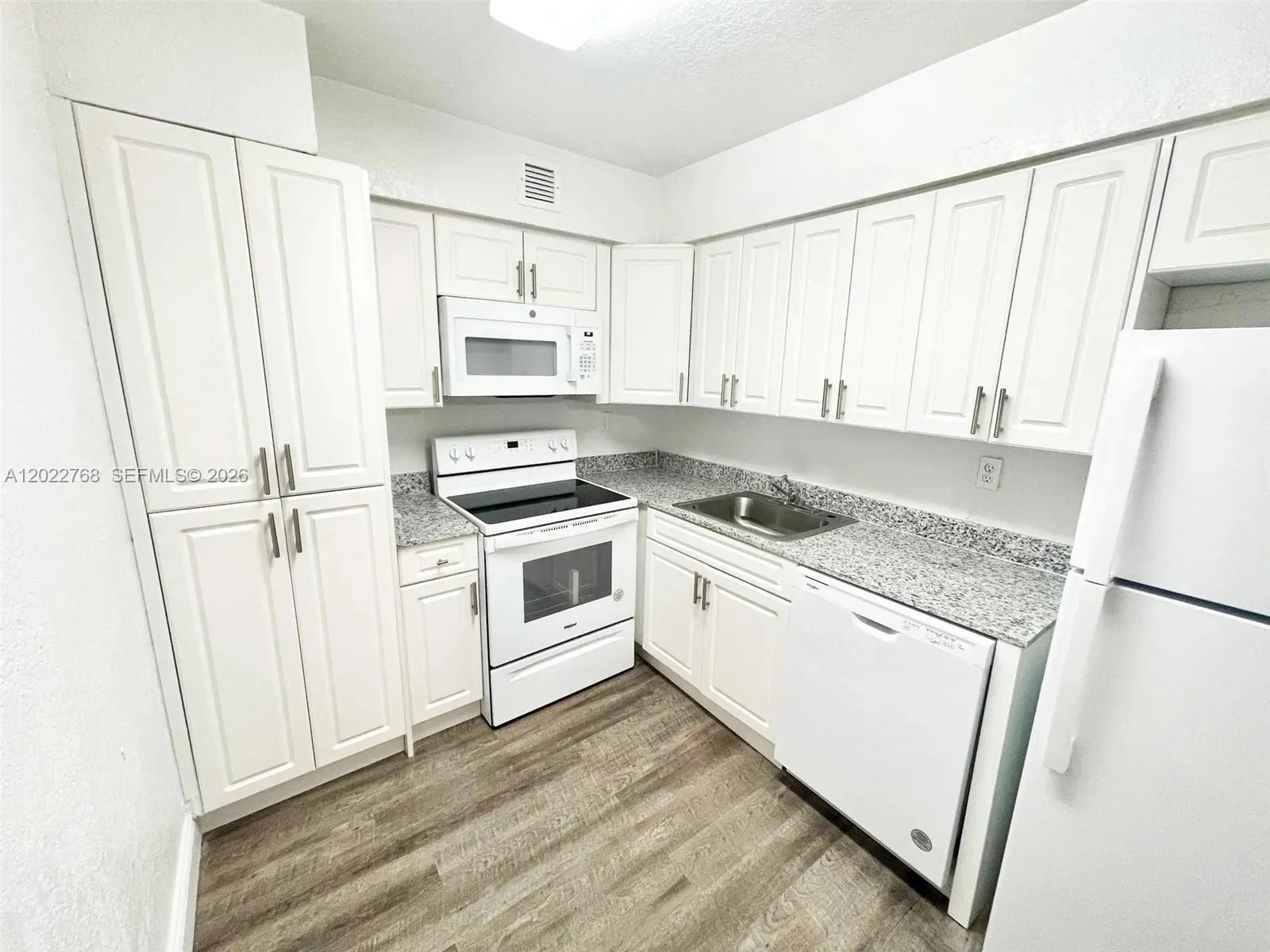 999 NE 167th St # 521, North Miami Beach FL 33162